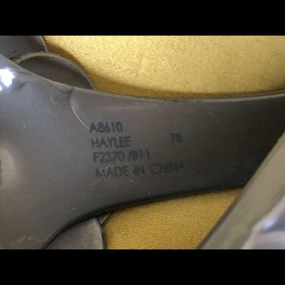 Plastic sandals - Picture 5 of 5